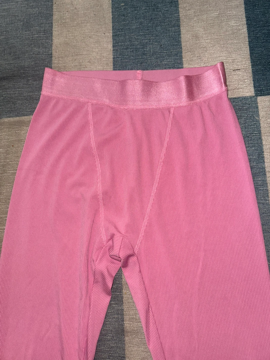 Pink Ribbed Tank Top and Leggings Set - photo 4