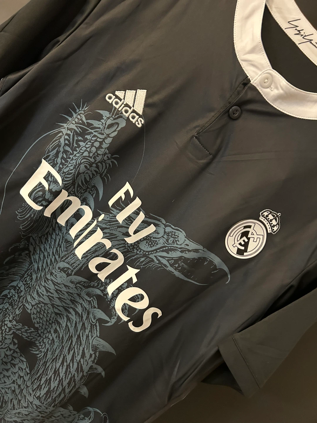 Ronaldo Real Madrid Dragon Jersey - photo 2