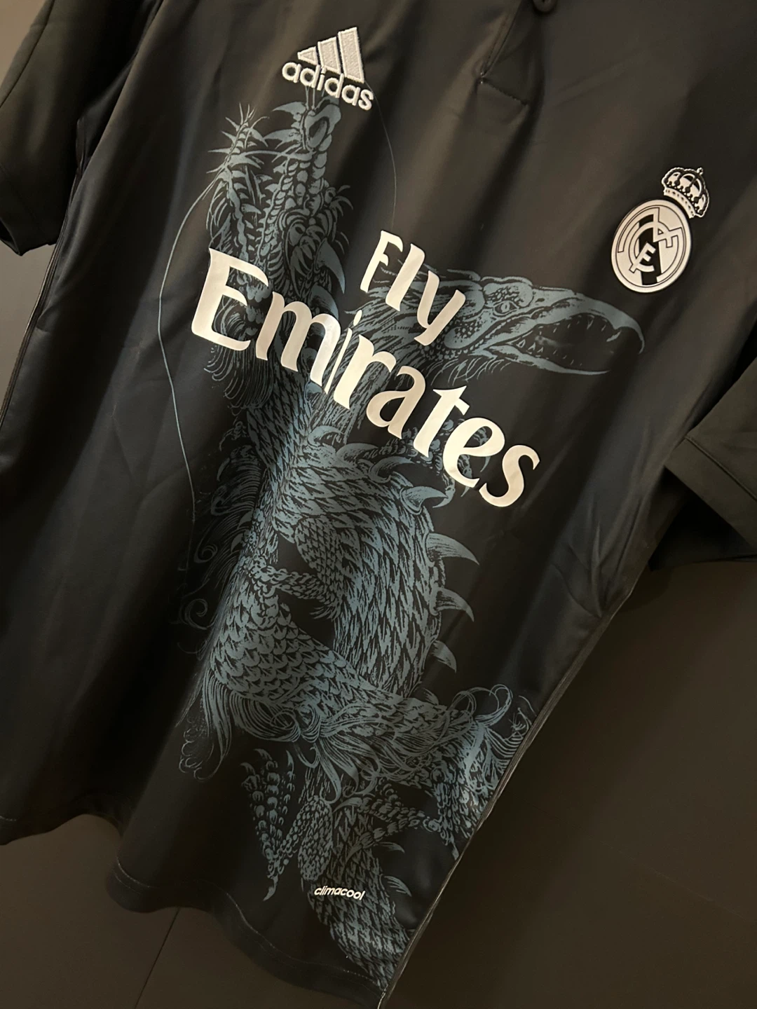 Ronaldo Real Madrid Dragon Jersey - photo 5