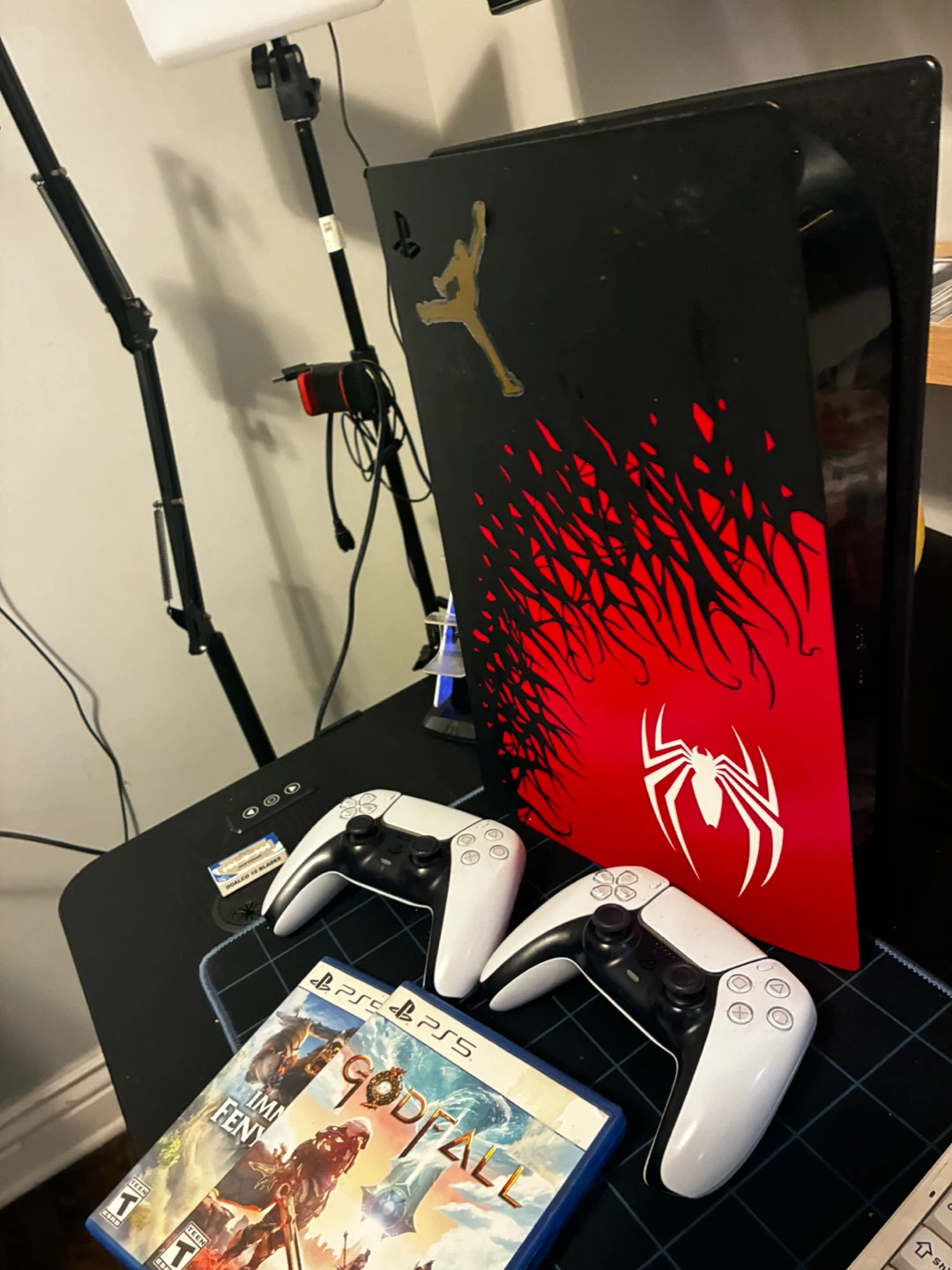 Estoy vendiendo ps5 con dos controles - photo 3