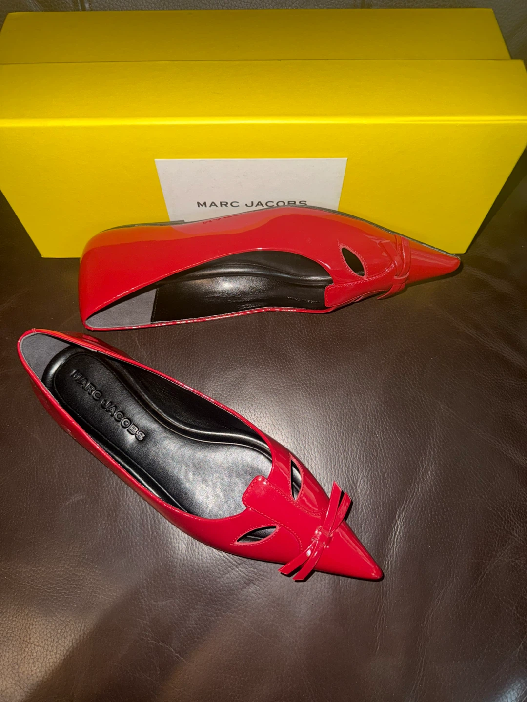 Marc Jacobs Red Patent Leather Pointed Toe Flats - photo 3