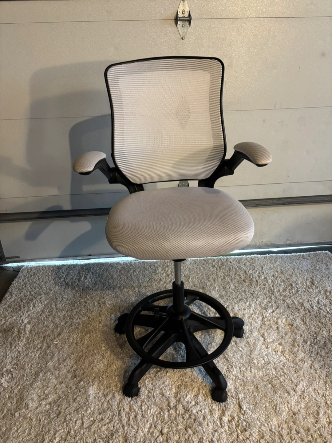 Adjustable height ergonomic office chair - photo 4