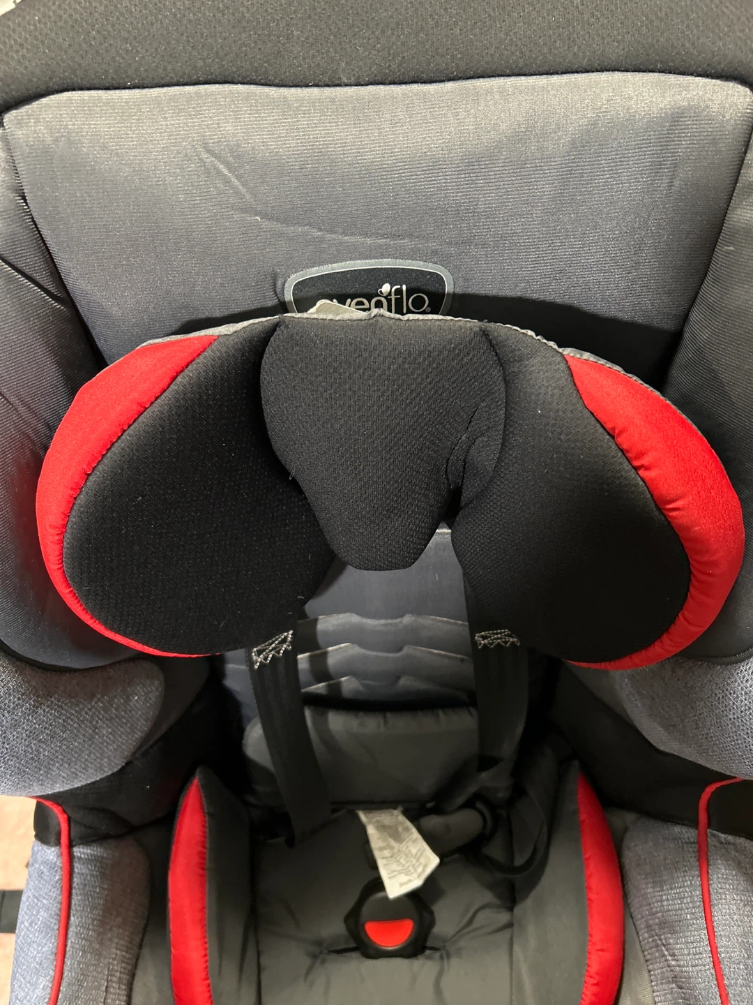Evenflo Car Seat - photo 2