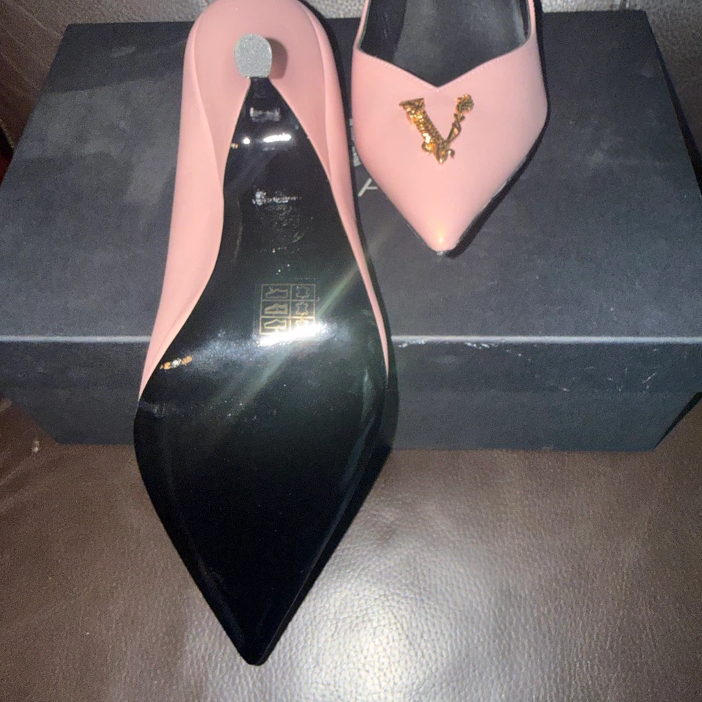 Versace Pink Leather Medusa Pumps Heels - photo 3
