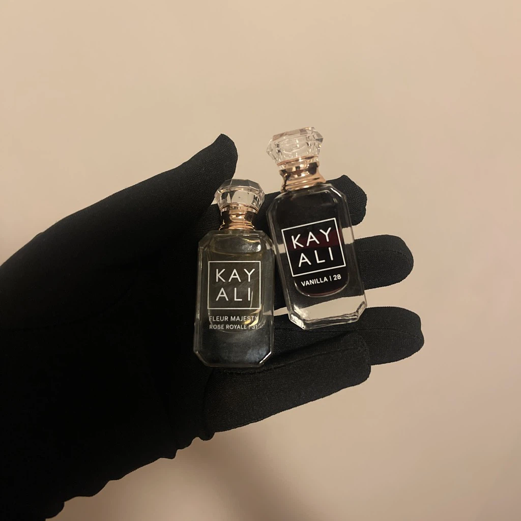 Assorted Miniature Perfumes (Please read description) - photo 4