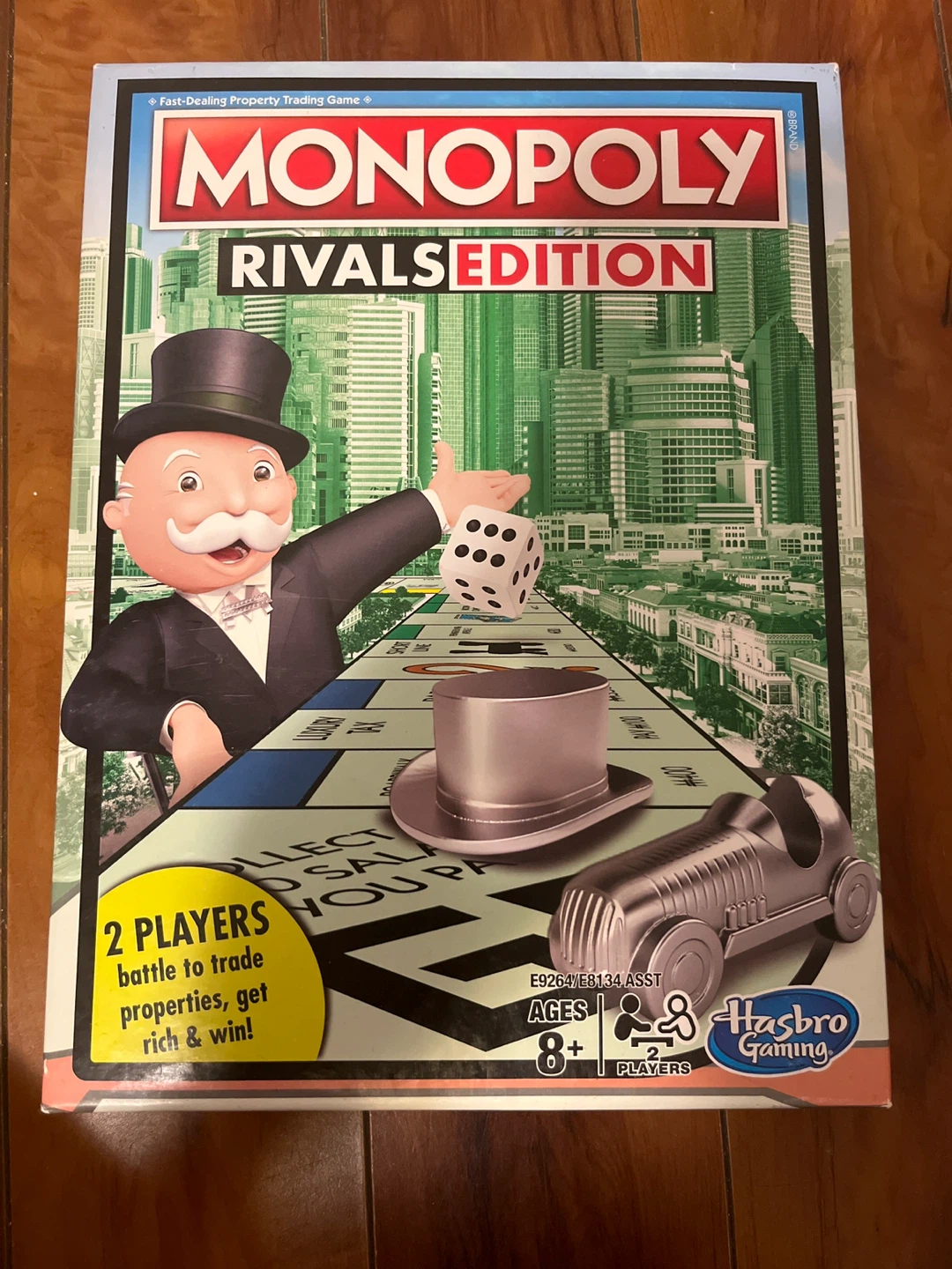 GARAGE SALE ‼️ Monopoly Rivals Edition Board Game
