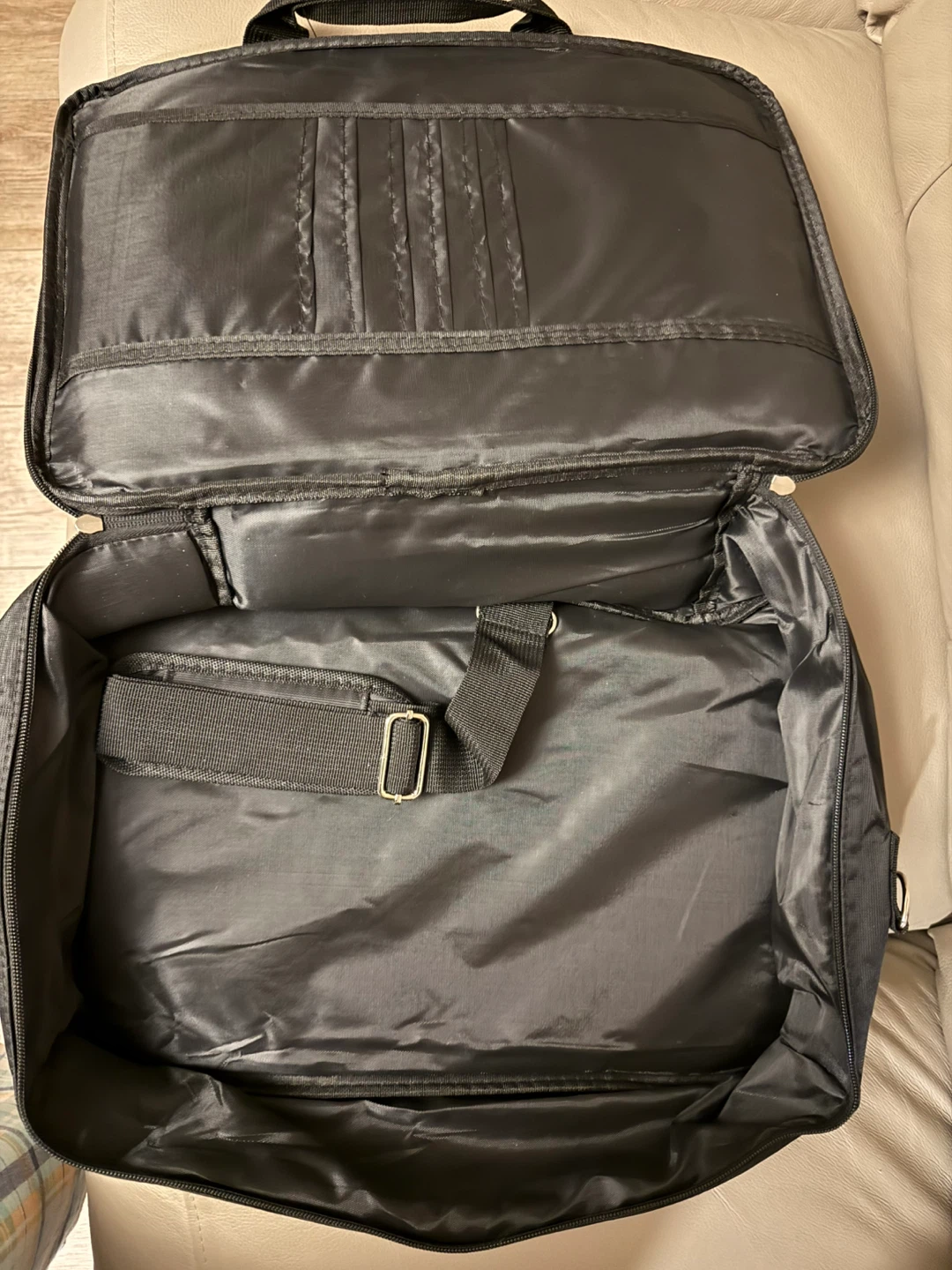 Black Carrying Bag for PS5 - photo 2