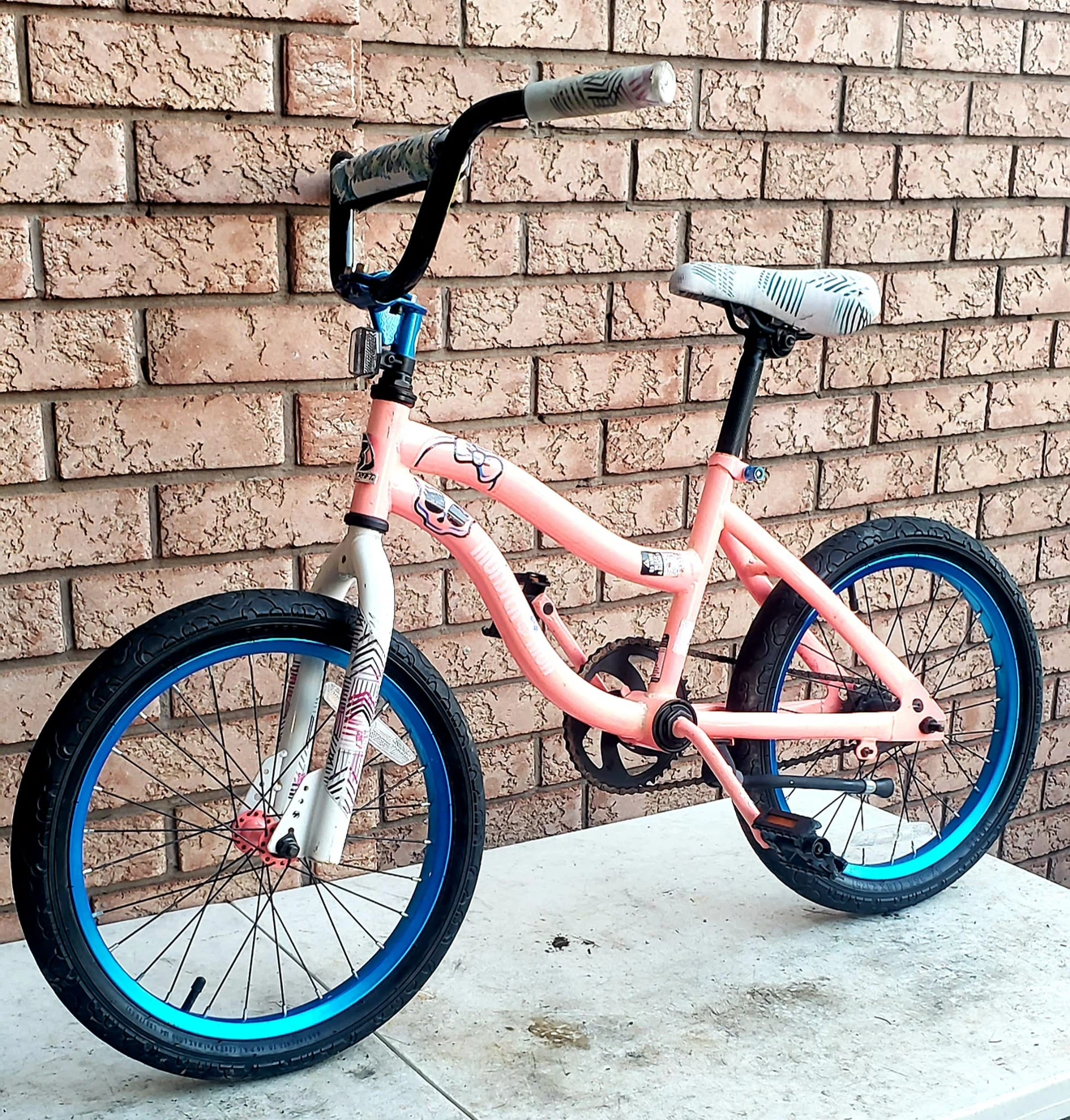 Kids' BMX Bike - Pink with Blue Accents