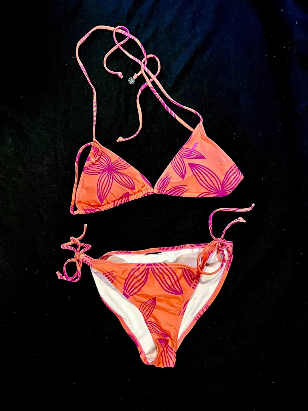 Bikini bundle🔥 2 full sets for $5, both size XS. - photo 2