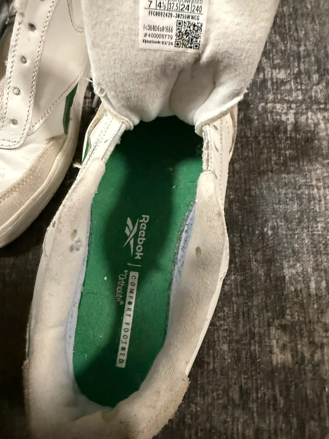 Reebok White & Green Sneakers - Size 7 - photo 3