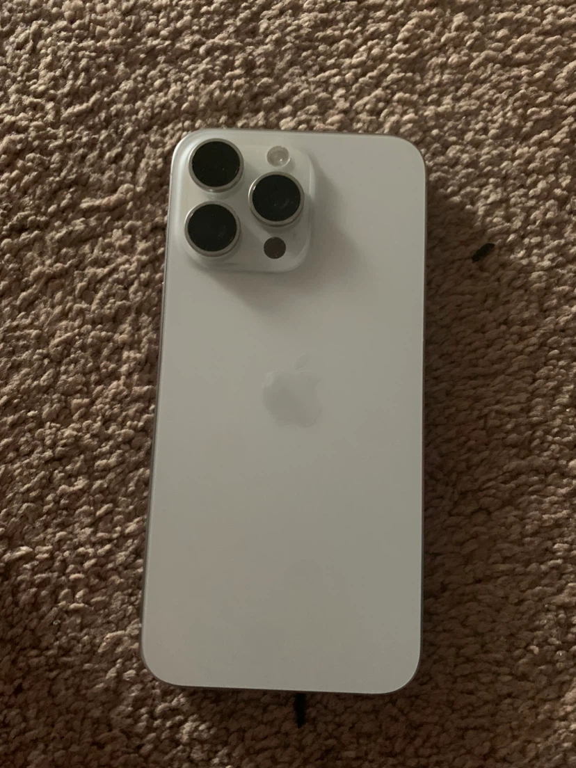 Apple iPhone 15 pro max 512 white unlocked - photo 5