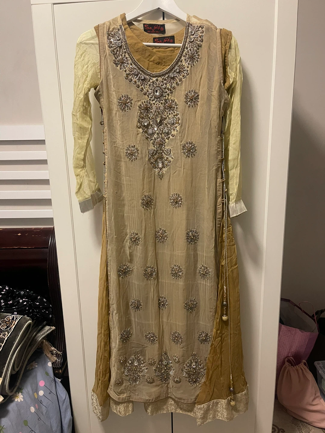 Sajni Women's Embellished silwar