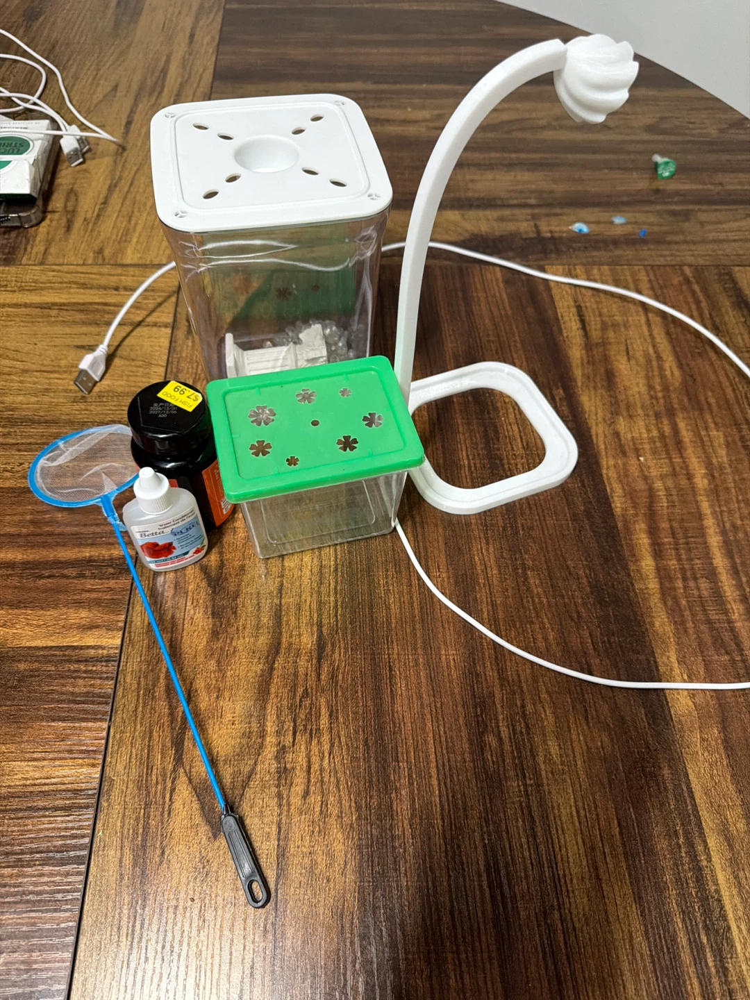 Insect Habitat Kit with Light and Net