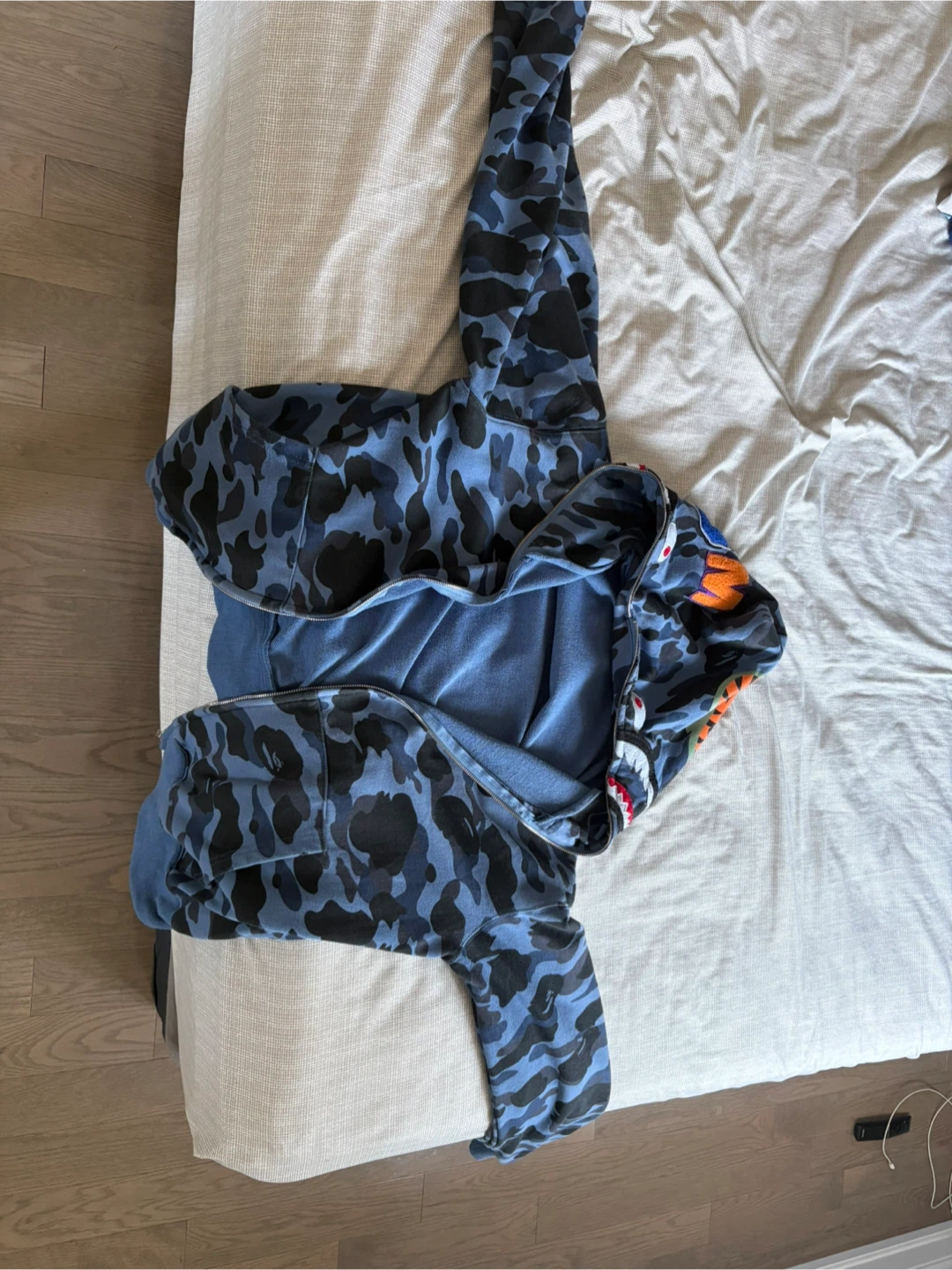 A Bathing Ape Shark Full Zip Hoodie medium size - photo 4