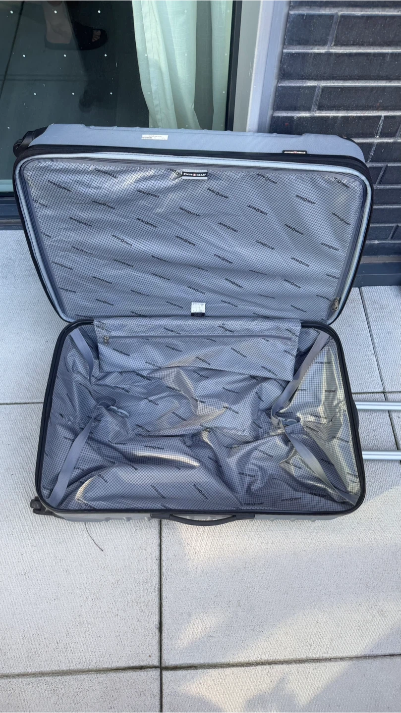 Swiss Gear Large Hardside Expandable 4-Wheel Luggage, Silver - photo 5