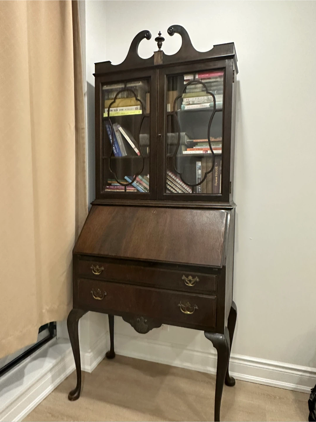 Antique Secretary Desk with Hutch - photo 2