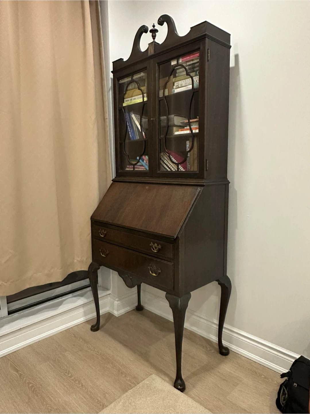 Antique Secretary Desk with Hutch - photo 3