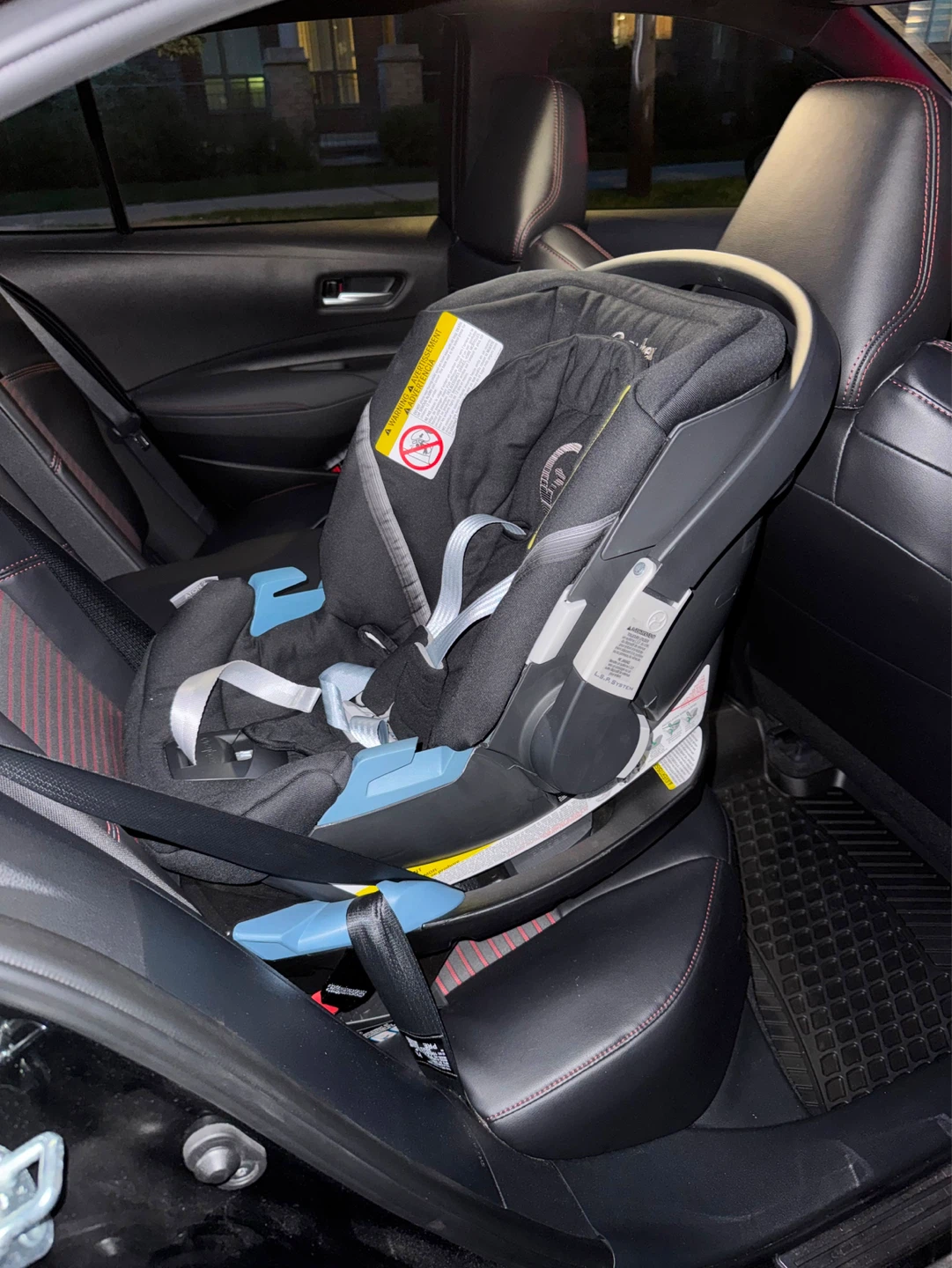Cybex Aton 2 car seat