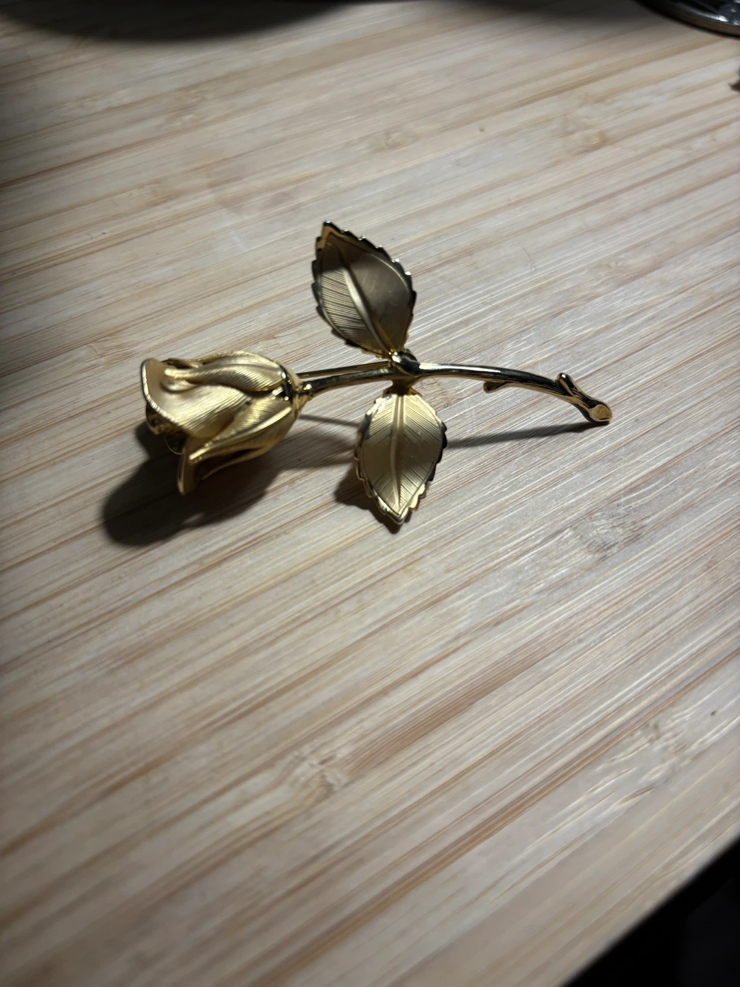Giovanni Gold Tone Long Stem Rose Brooch Pin 1960s VTG