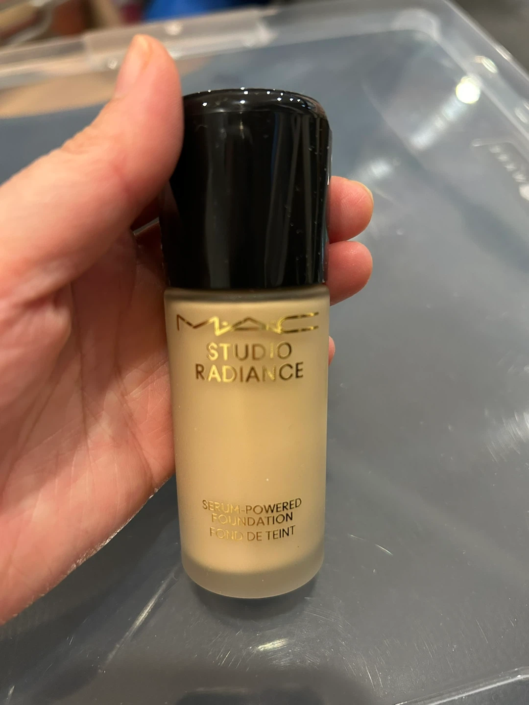MAC Studio Radiance Foundation NC11 - photo 2