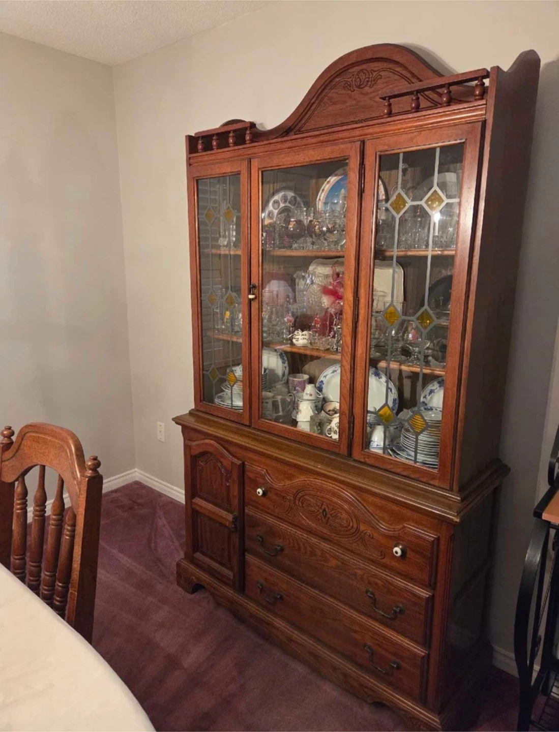 Classic solid Oak hutch with Dining table. - photo 2