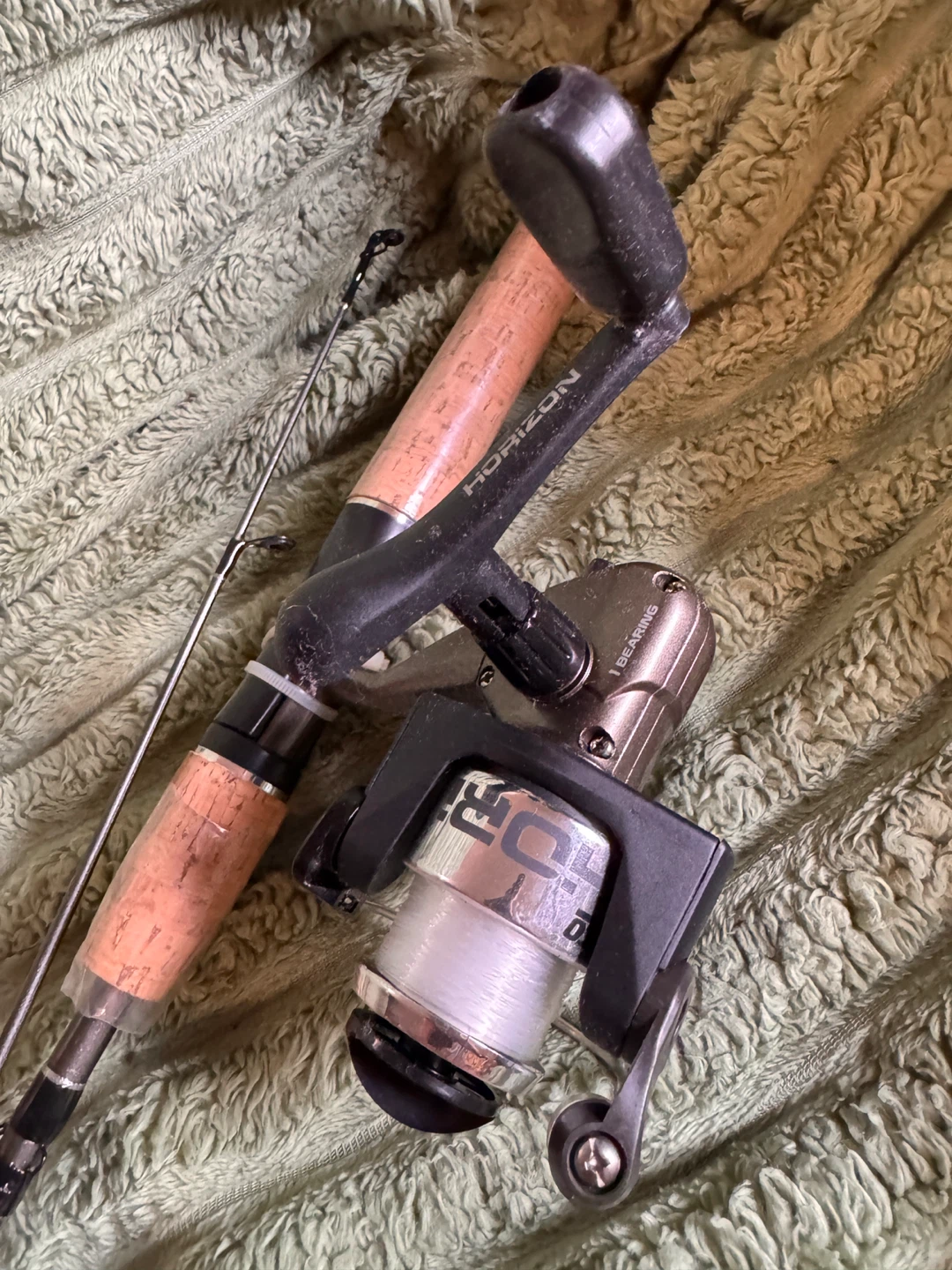 Zebco Horizon Spinning Combo Fishing Rod and Reel - photo 2