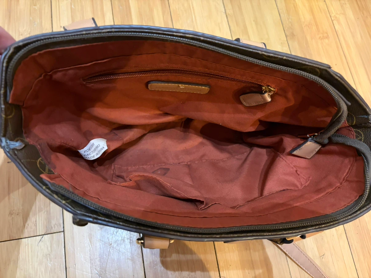 Adrienne Vittadini medium satchel - photo 2
