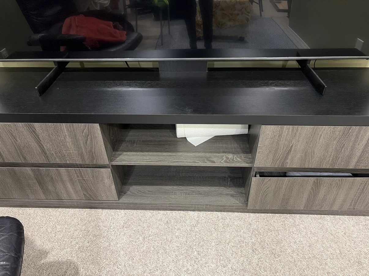 Entertainment Unit / TV Stand
