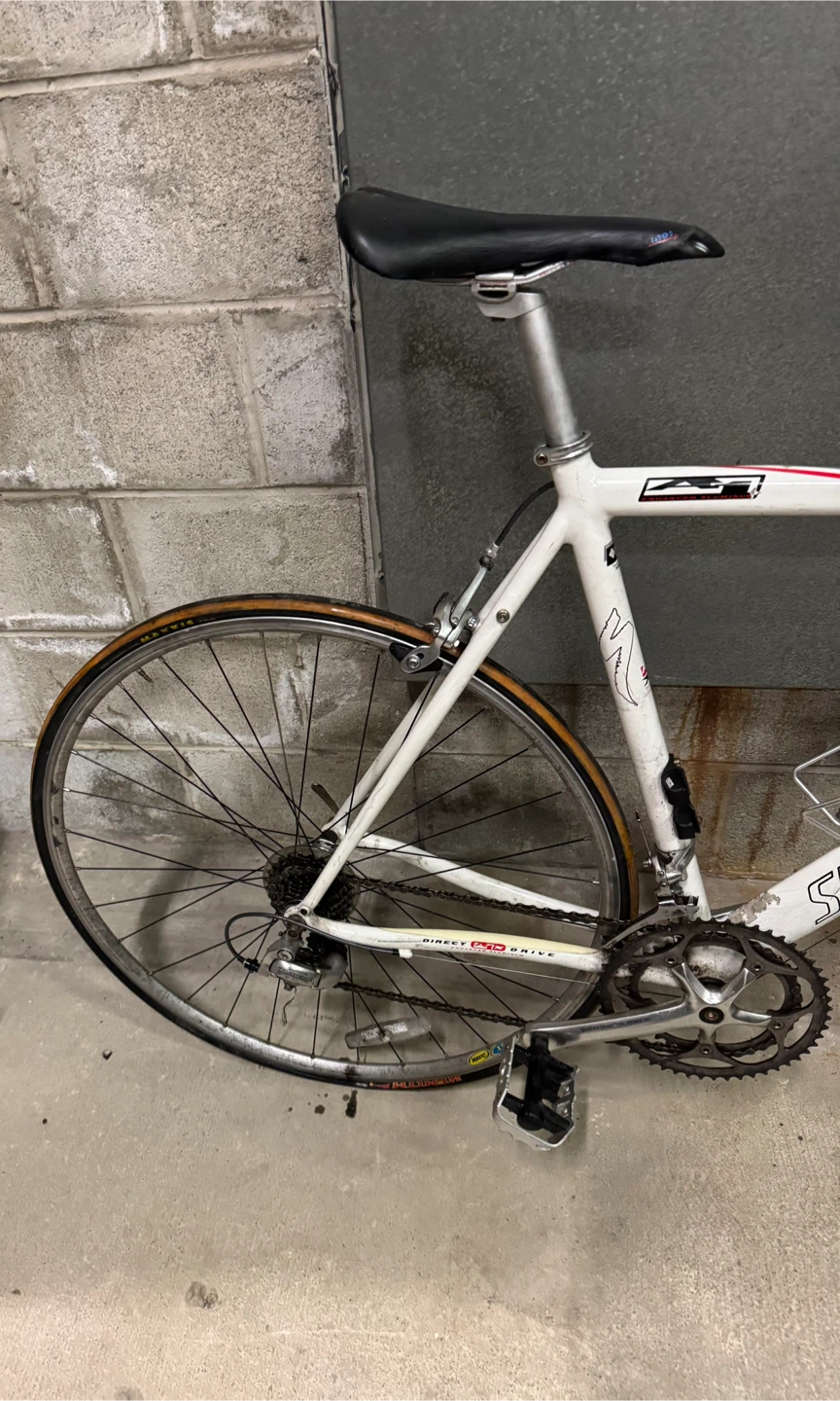 Specialized A1 aluminu The back wheels is not holding air - photo 5