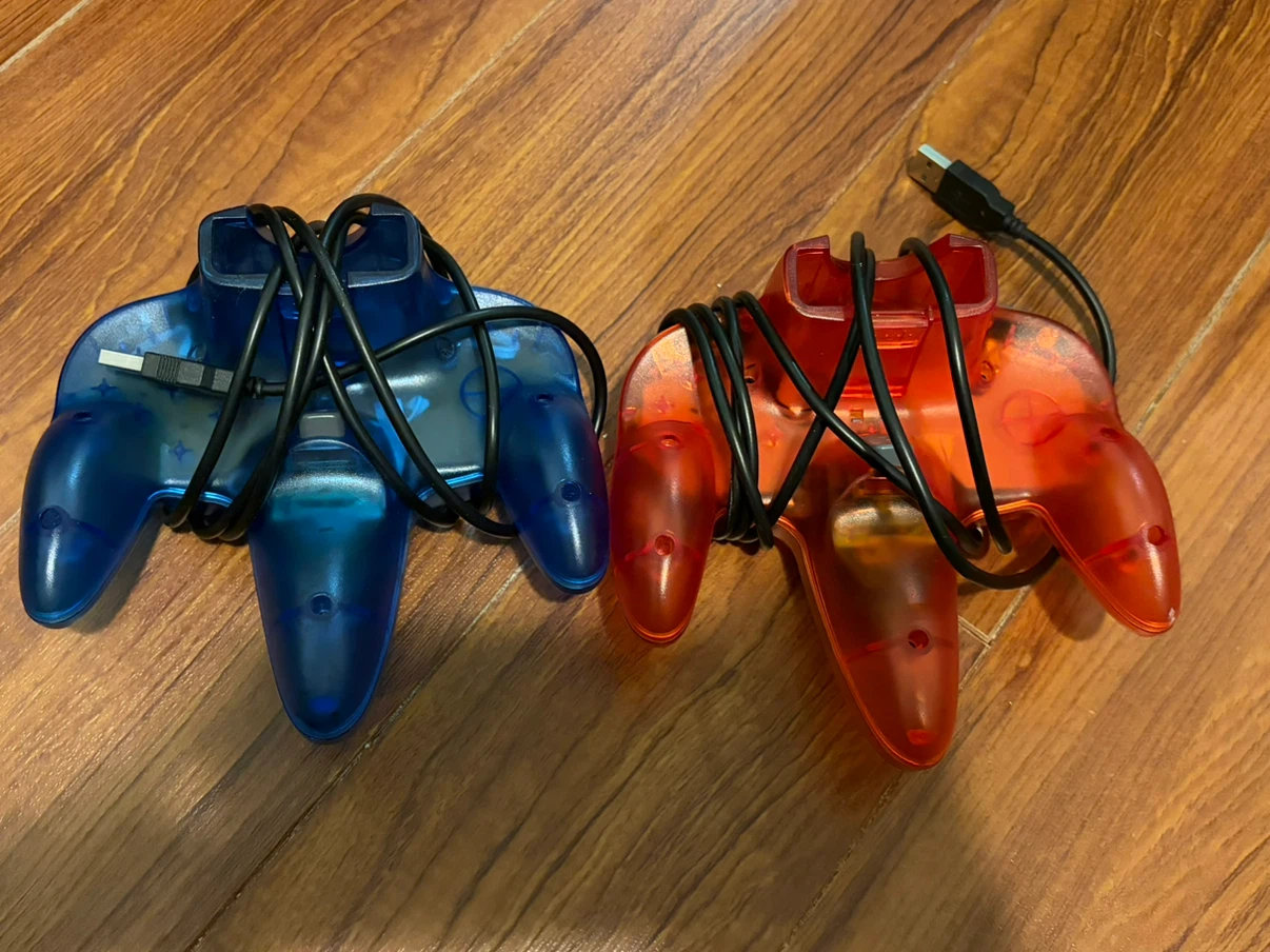 Various gaming controllers - photo 2