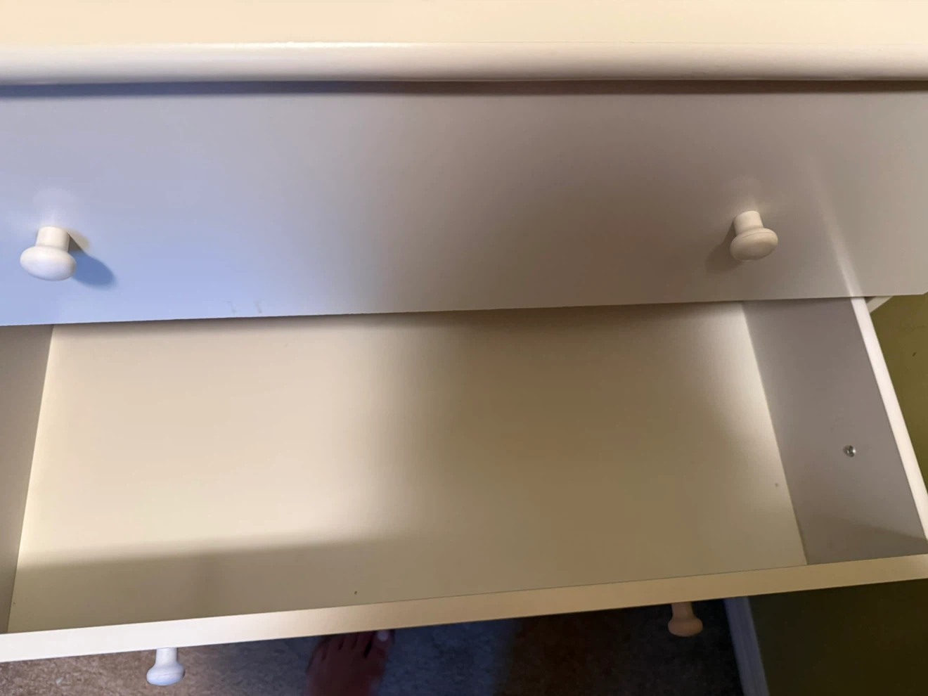 White 3-Drawer Dresser