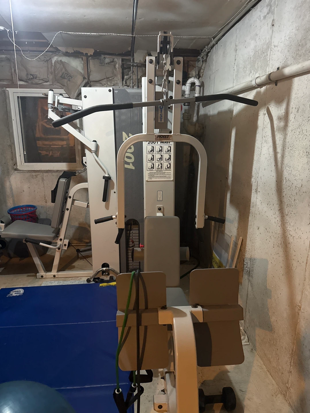 HOIST 2001 Home Gym - photo 2