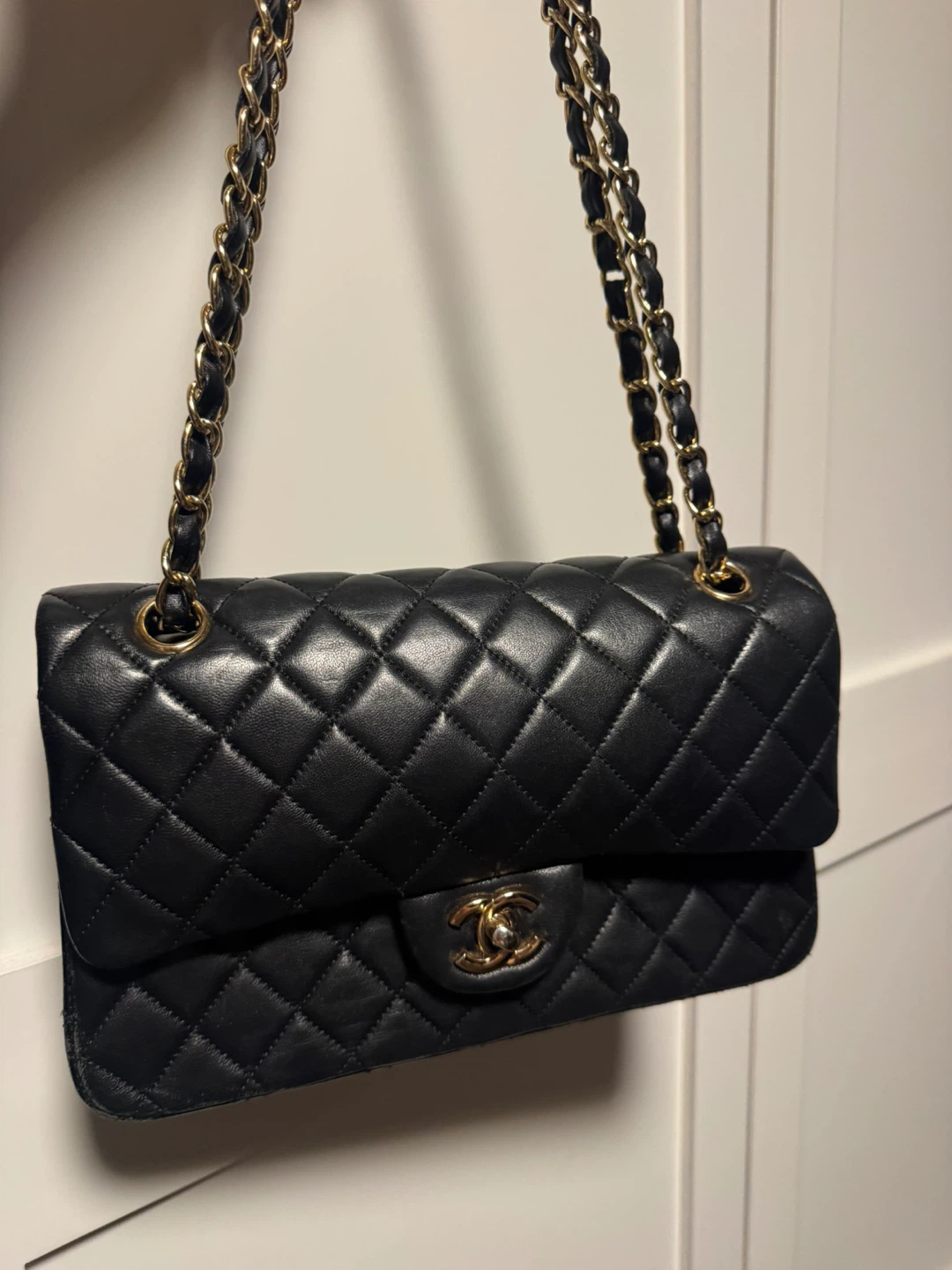 Chanel Classic Flap Shoulder Bag Black Leather