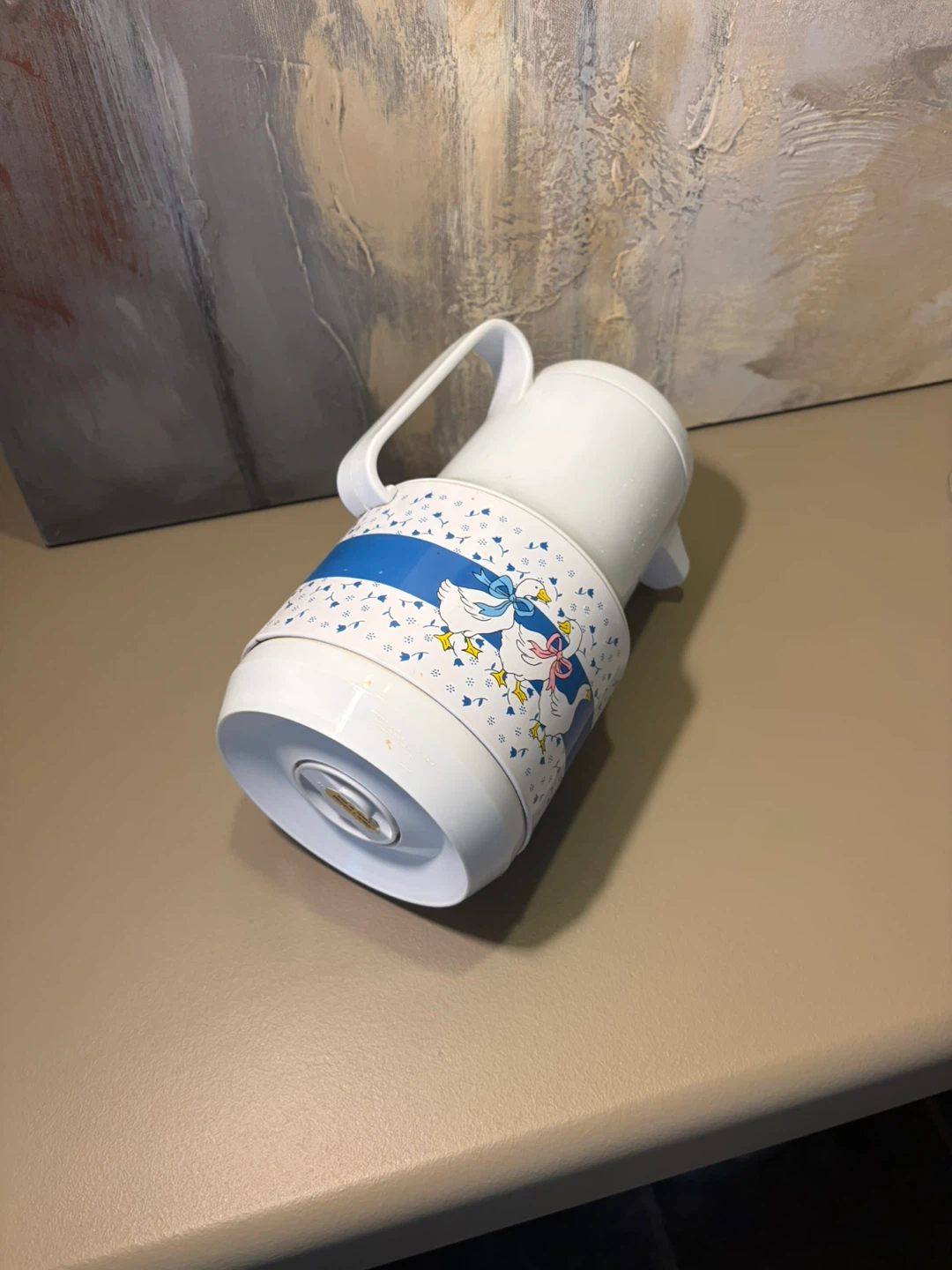 Vintage White Thermos with Duckling Design - photo 4