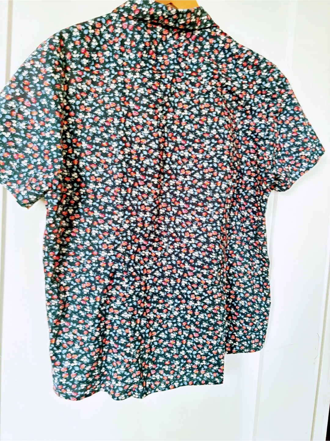 Short Sleeve Floral Shirt - photo 2