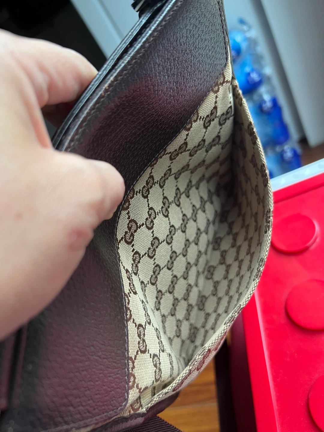 Gucci Monogram Messenger Bag - photo 3