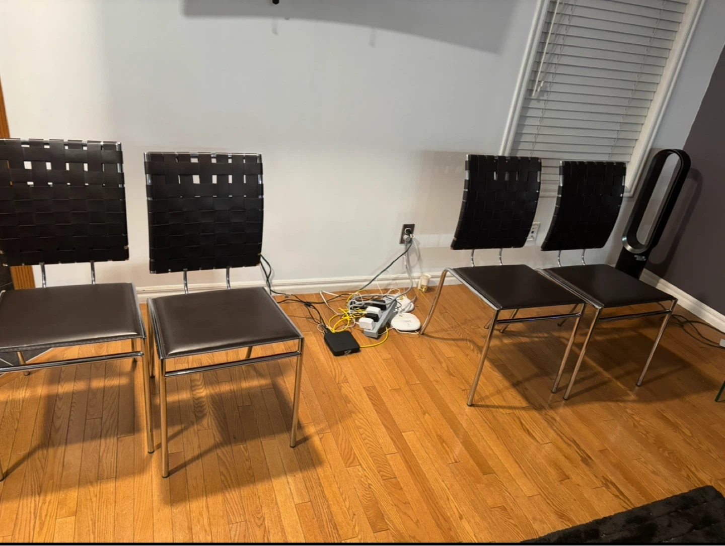 Set of 4 Dining Chairs - photo 3