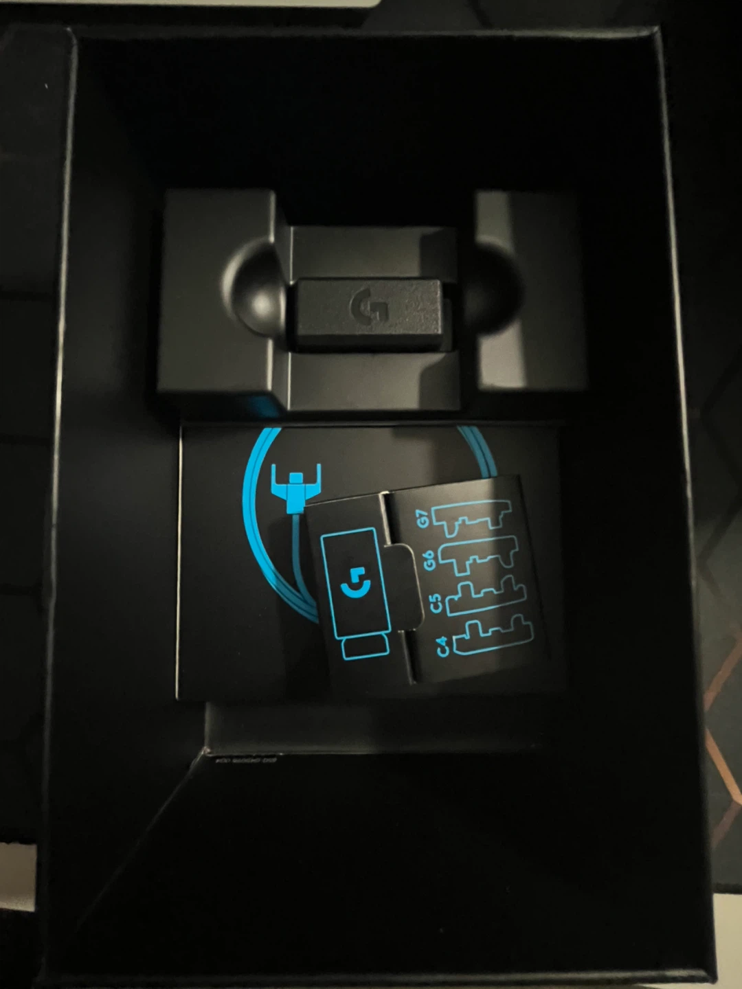 Logitech PRO Wireless Gaming Mouse - photo 2