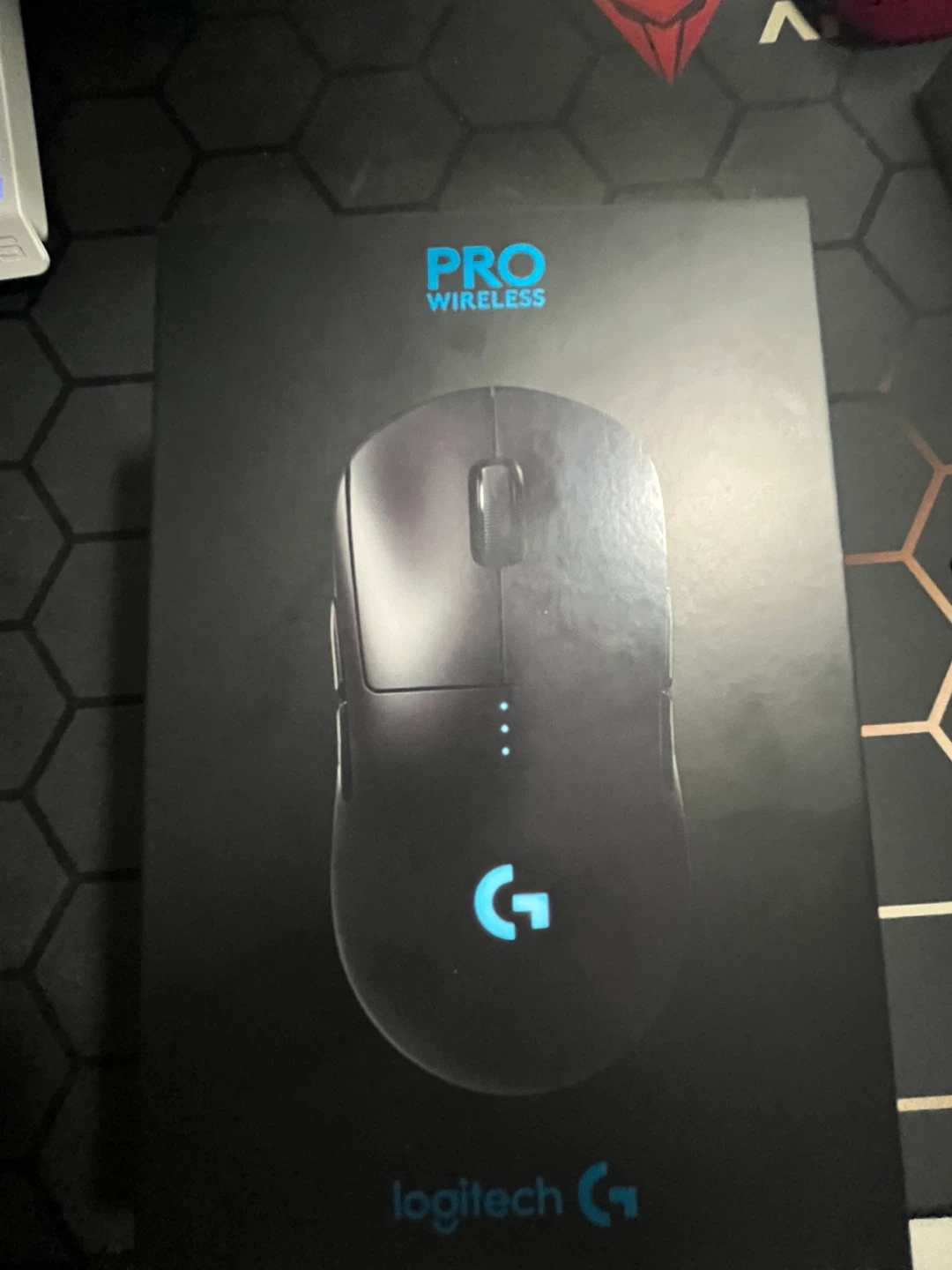 Logitech PRO Wireless Gaming Mouse - photo 3