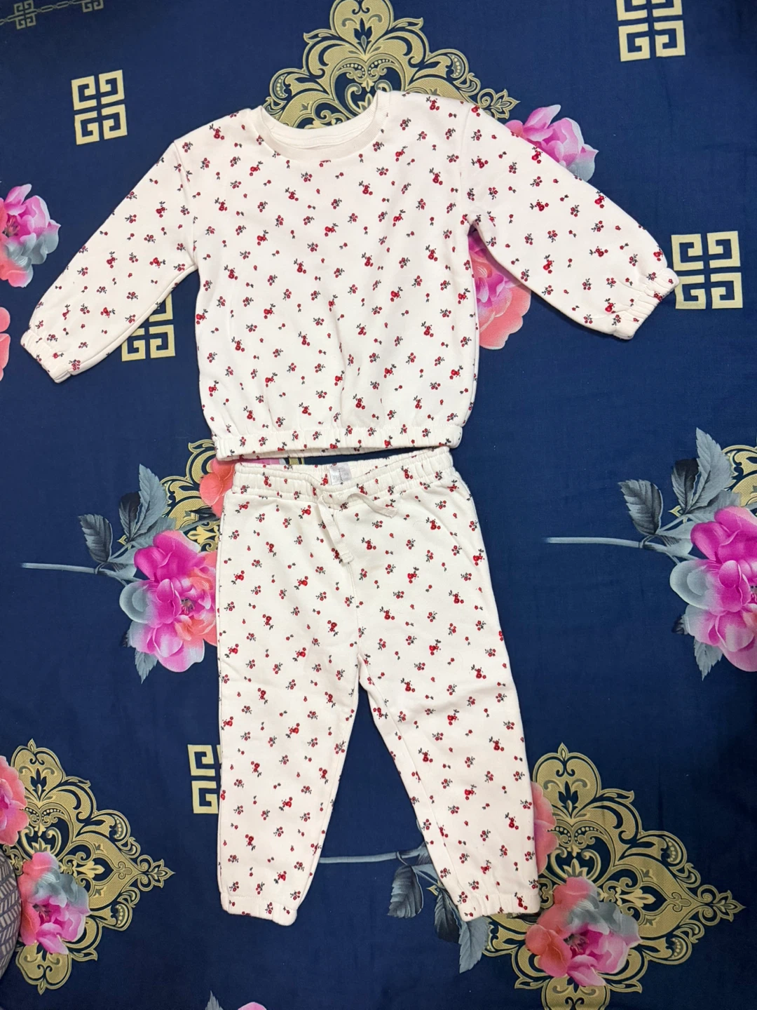Baby Girl's Floral Pajama Set - photo 2