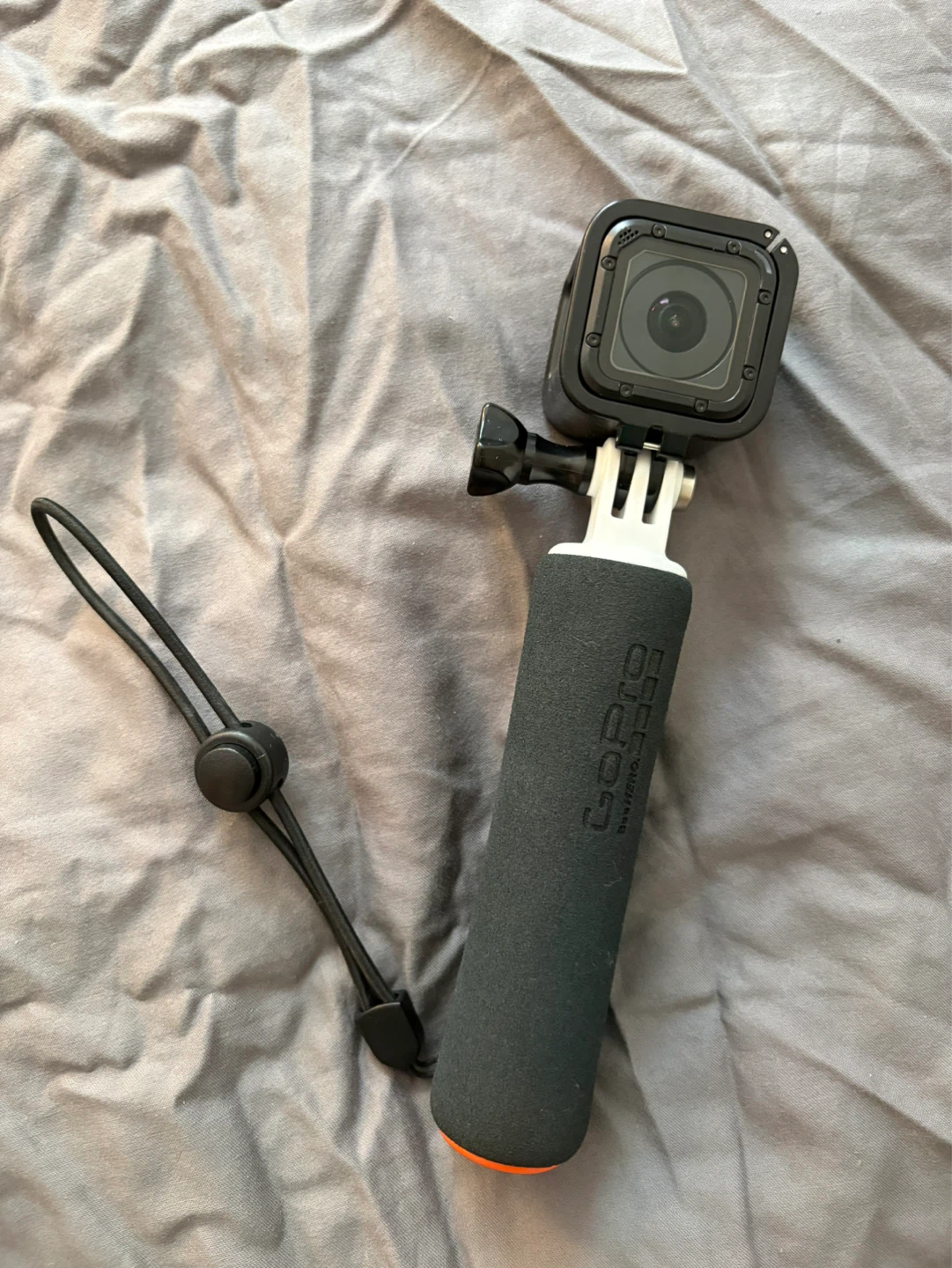 GoPro HERO Session Action Camera with Grip