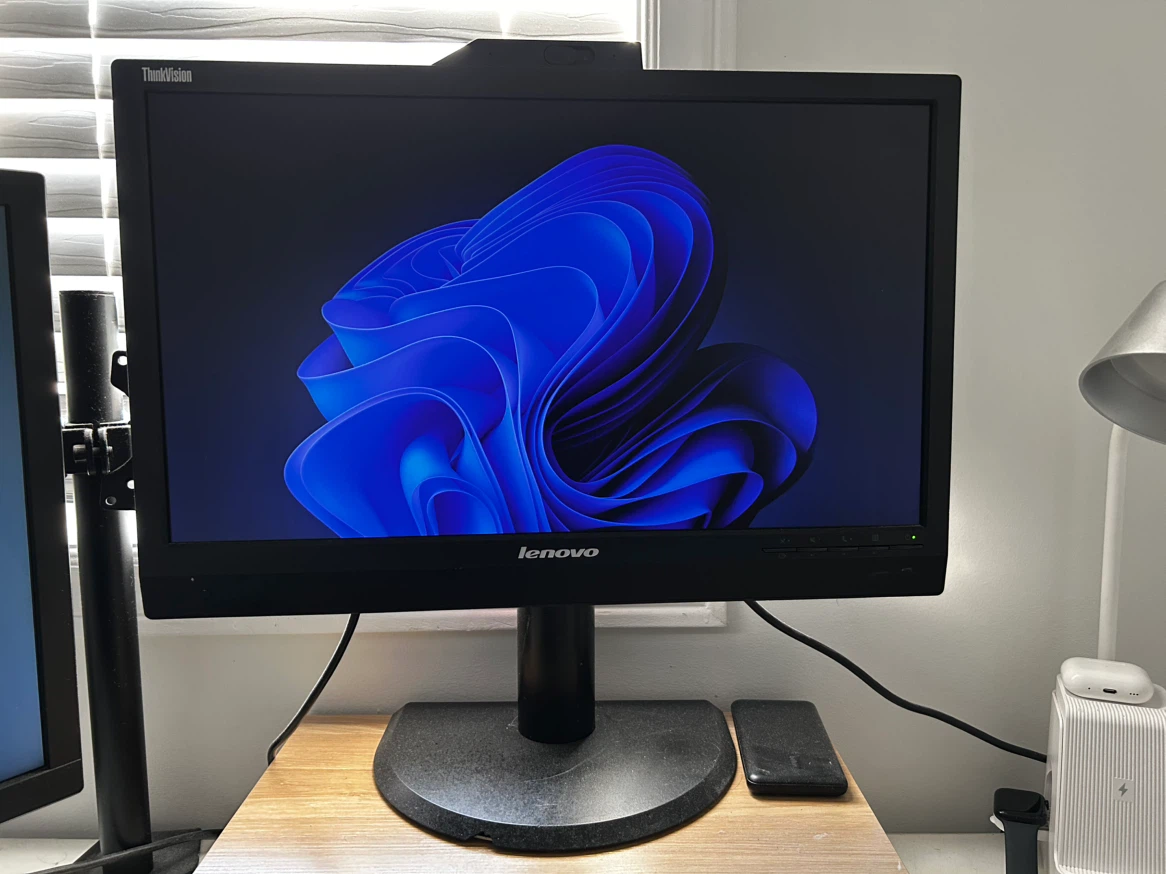 Lenovo ThinkVision Monitor