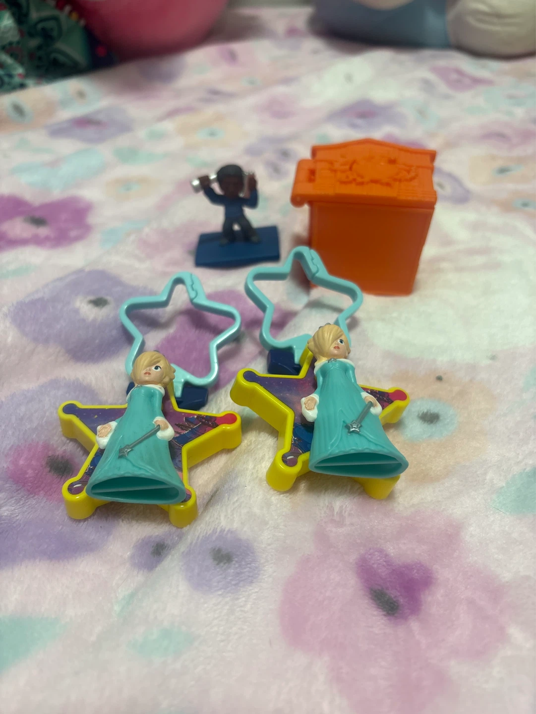 Disney Sofia the First Figurines and Playset Accessories