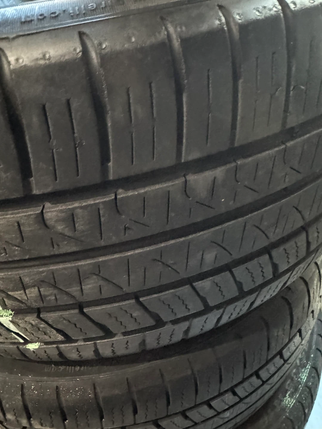 235/35R19 Tires - photo 3