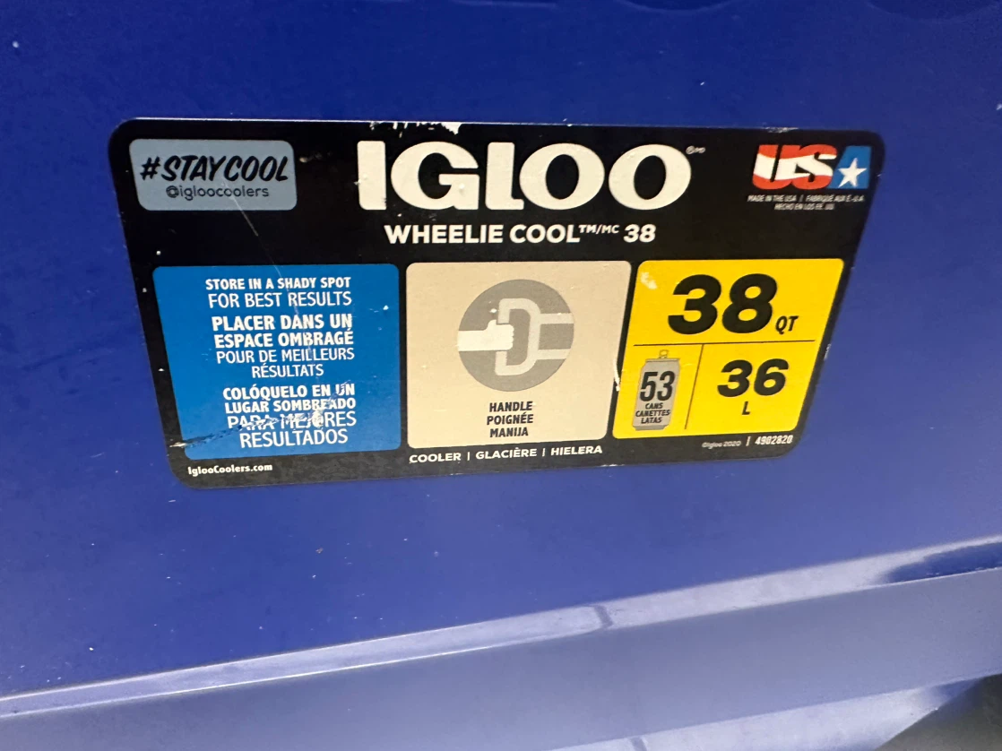 Igloo Wheelie Cool 38 Cooler - photo 2