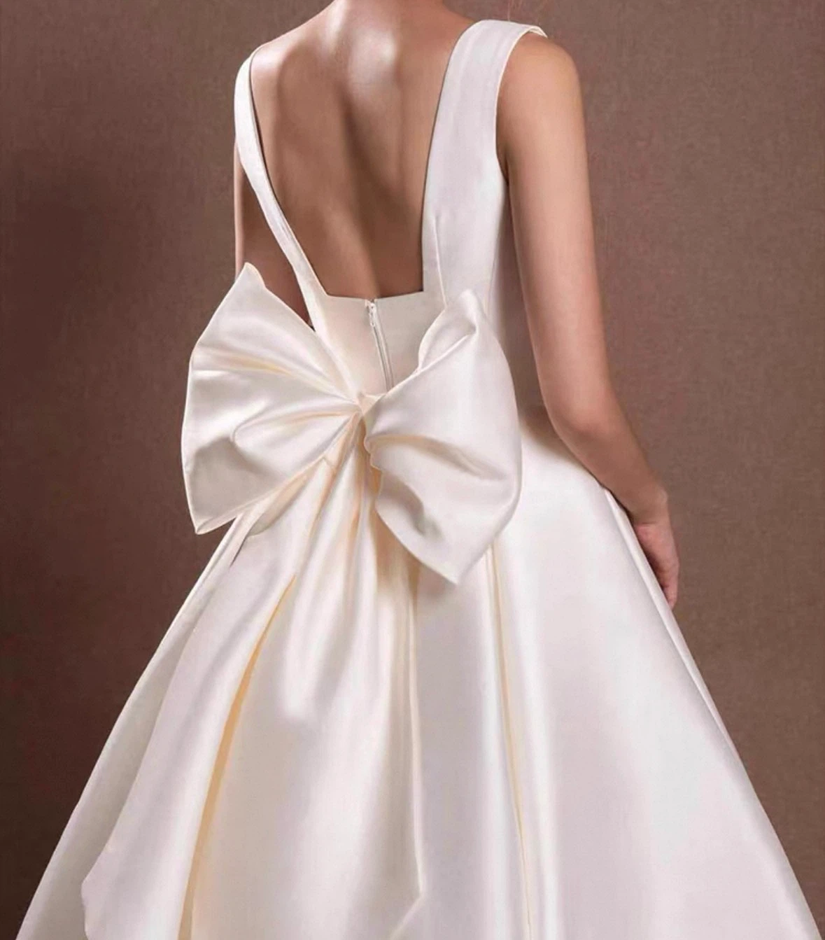 Cream Satin Wedding Dress with Bow Back (Size 8) - photo 2