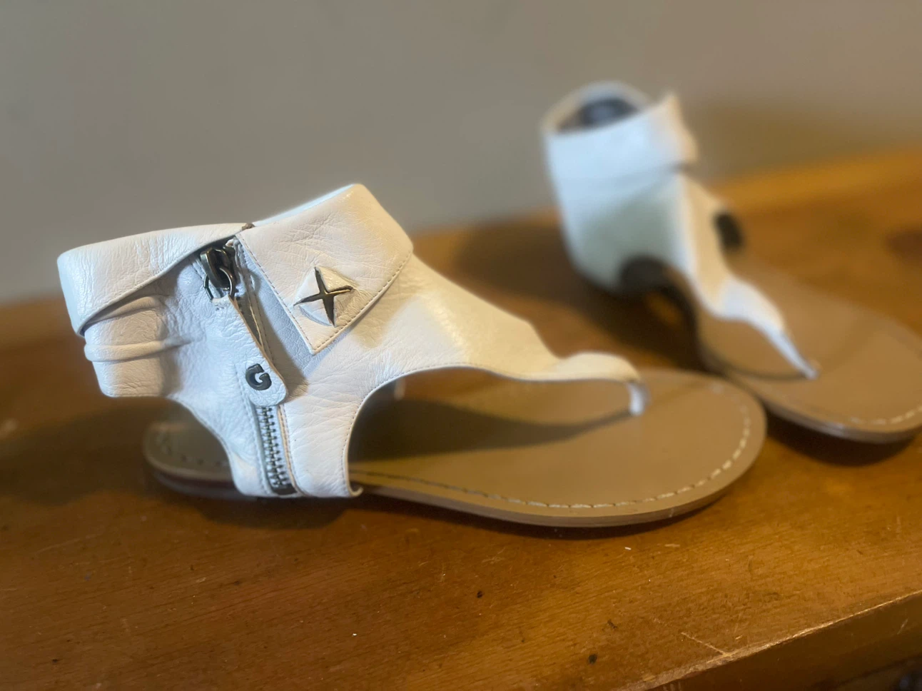 White Guess Gladiator Sandals - photo 2