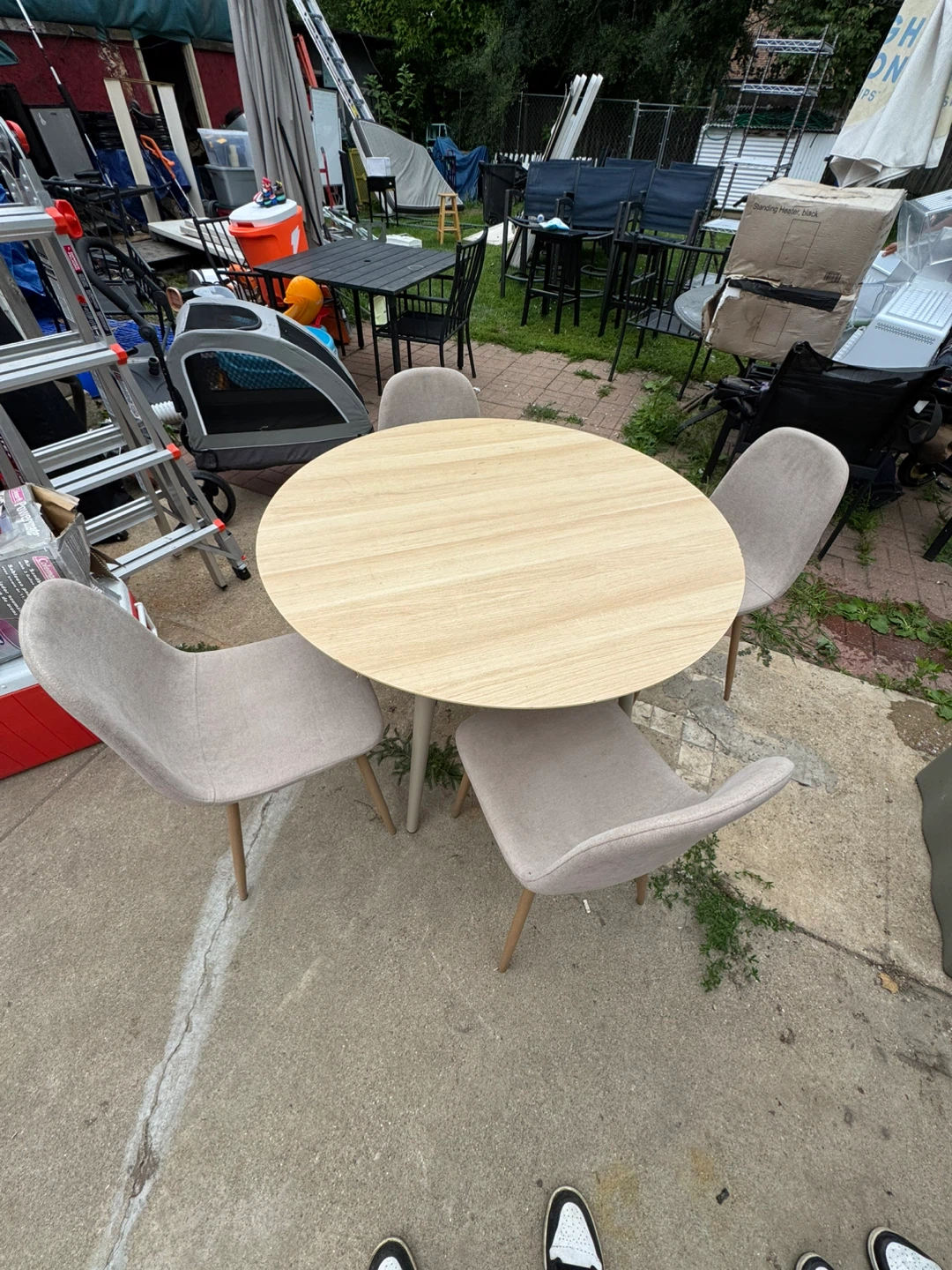 Round Dining Table with 4 Chairs - photo 2