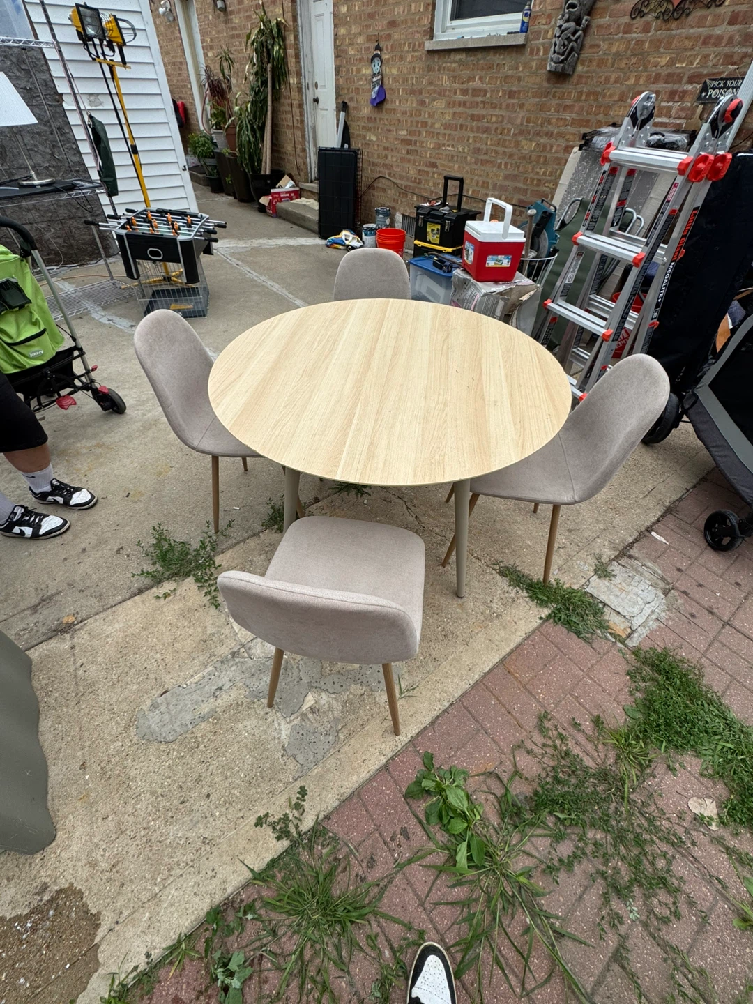 Round Dining Table with 4 Chairs - photo 3