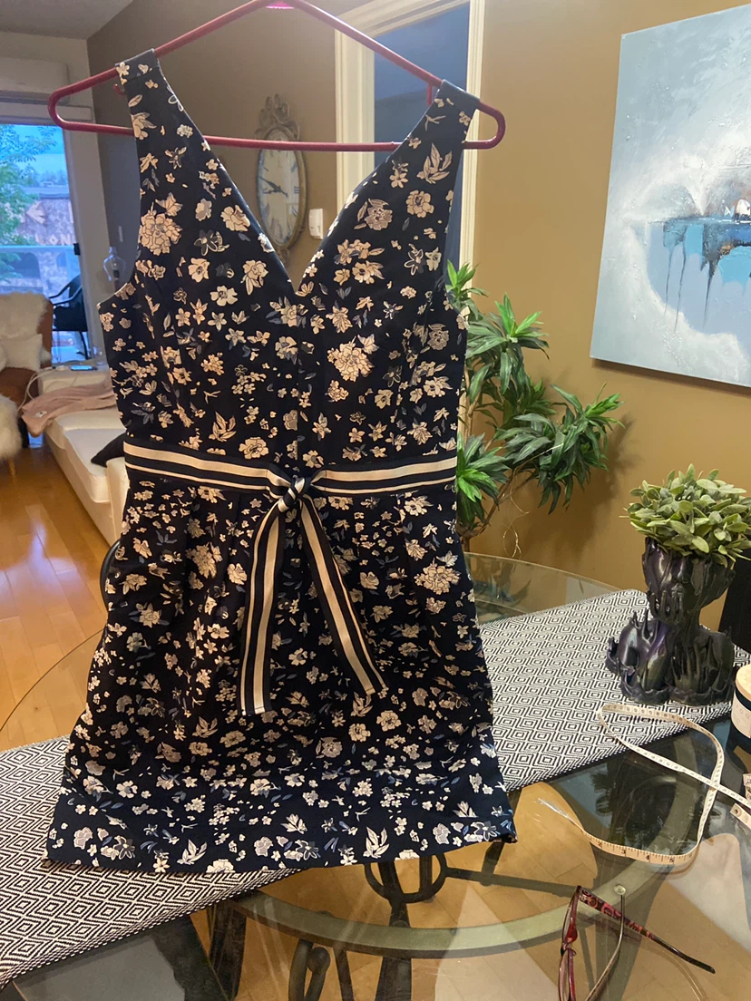 RW&CO. Navy Floral Dress Size S - photo 2